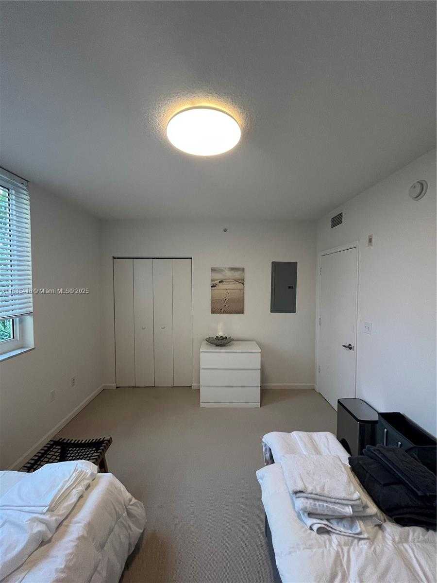 Small Image of 2775 NORTH EAST 187TH ST #414, Aventura Number 22