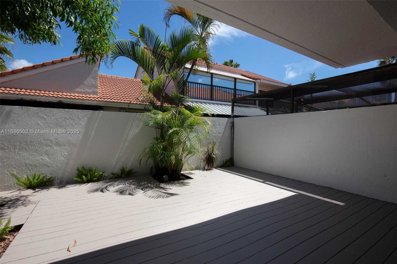 Small Image of 3525 MAGELLAN CIR #626, Aventura Number 36
