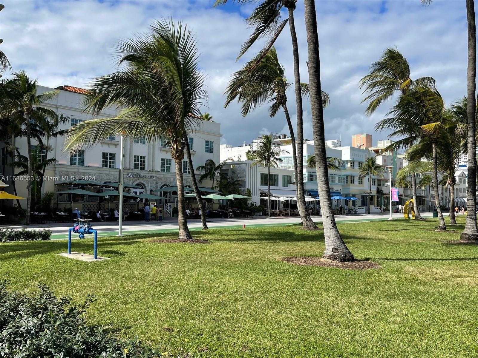Small Image of 1390 OCEAN DR #201, Miami Beach Number 22
