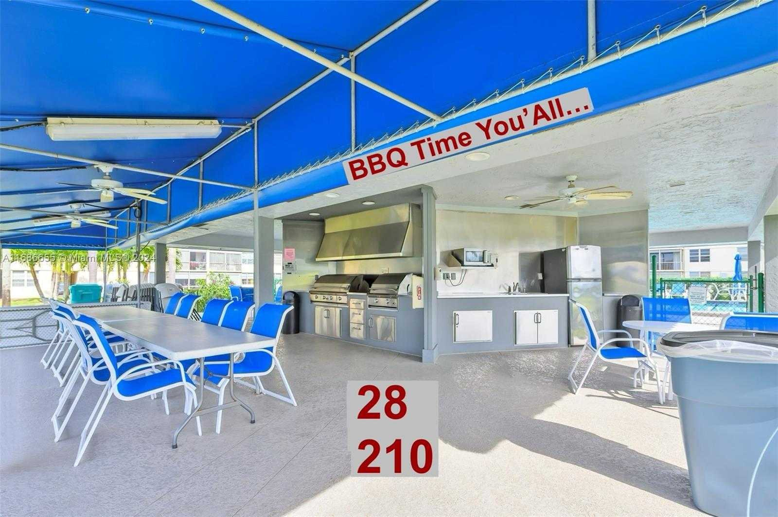 Small Image of 671 SOUTH HOLLYBROOK DR #210, Pembroke Pines Number 28