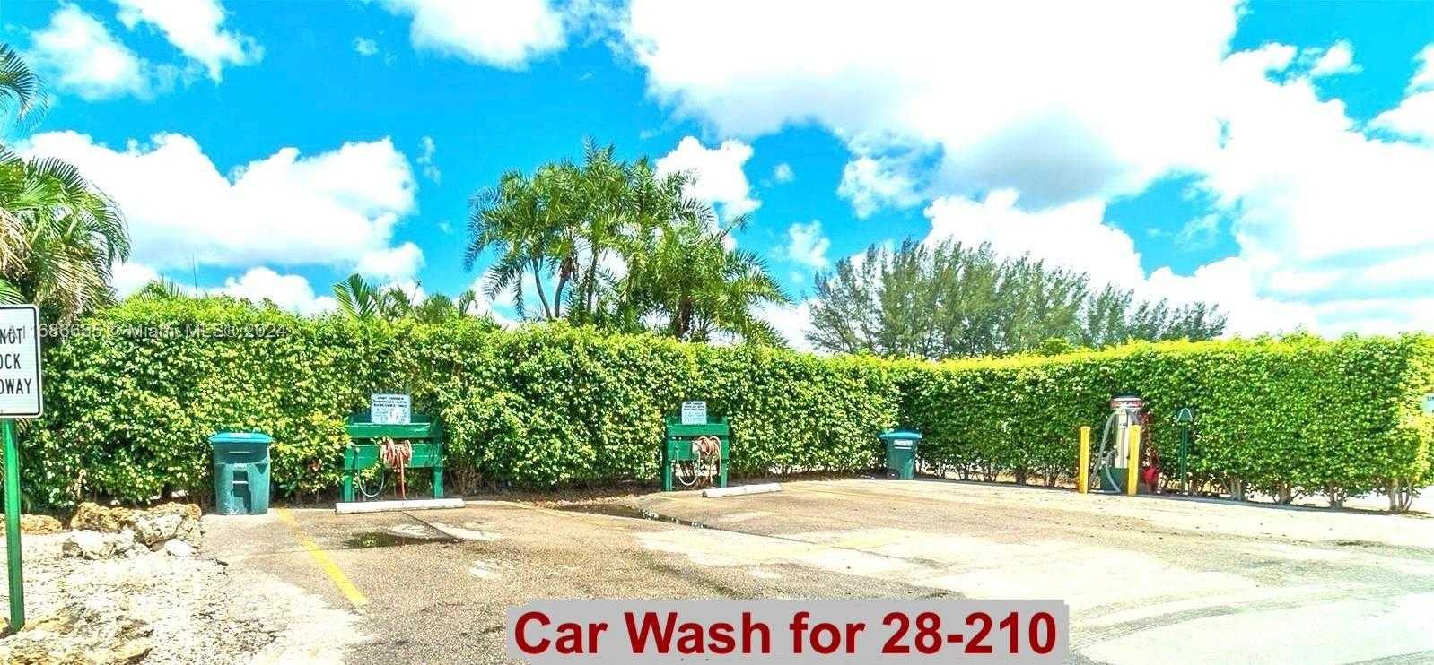 Small Image of 671 SOUTH HOLLYBROOK DR #210, Pembroke Pines Number 31