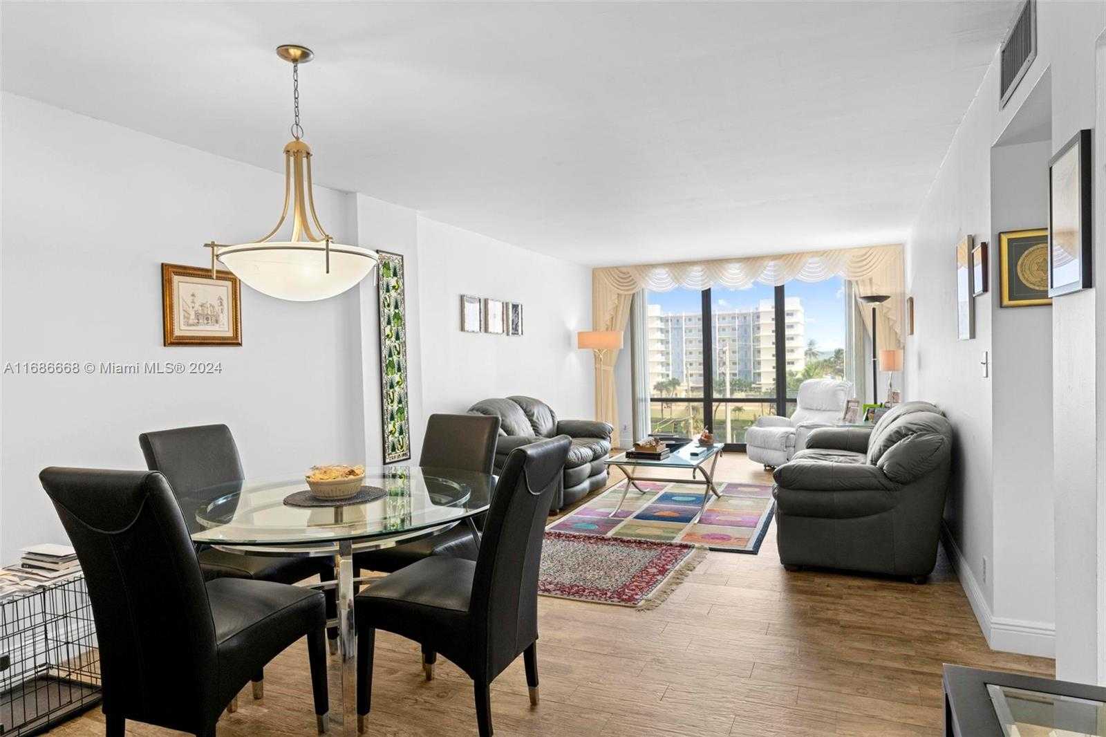 Small Image of 1600 SOUTH OCEAN DR #5J, Hollywood Number 2