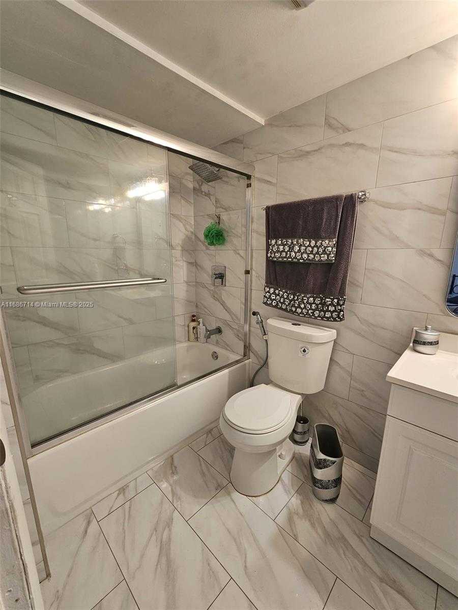 Small Image of 8209 SOUTH WEST 23RD CT #17C, North Lauderdale Number 16