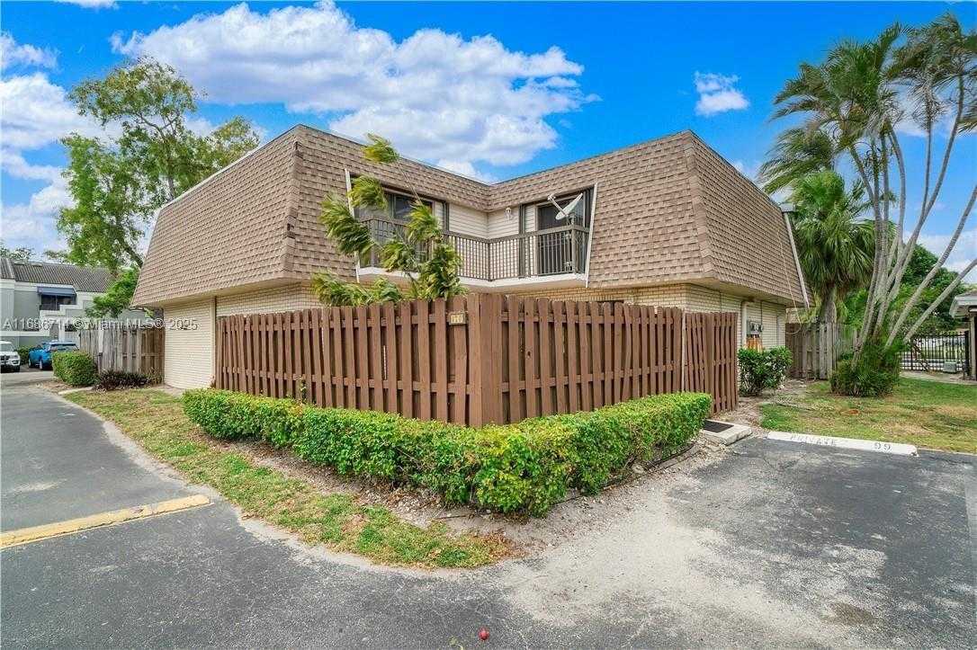 Small Image of 8209 SOUTH WEST 23RD CT #17C, North Lauderdale Number 2