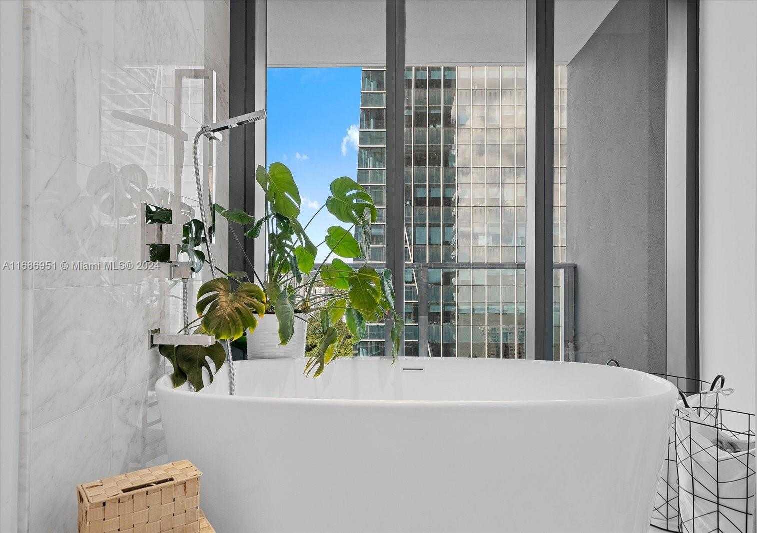 Small Image of 1451 BRICKELL AVE #2205, Miami Number 13