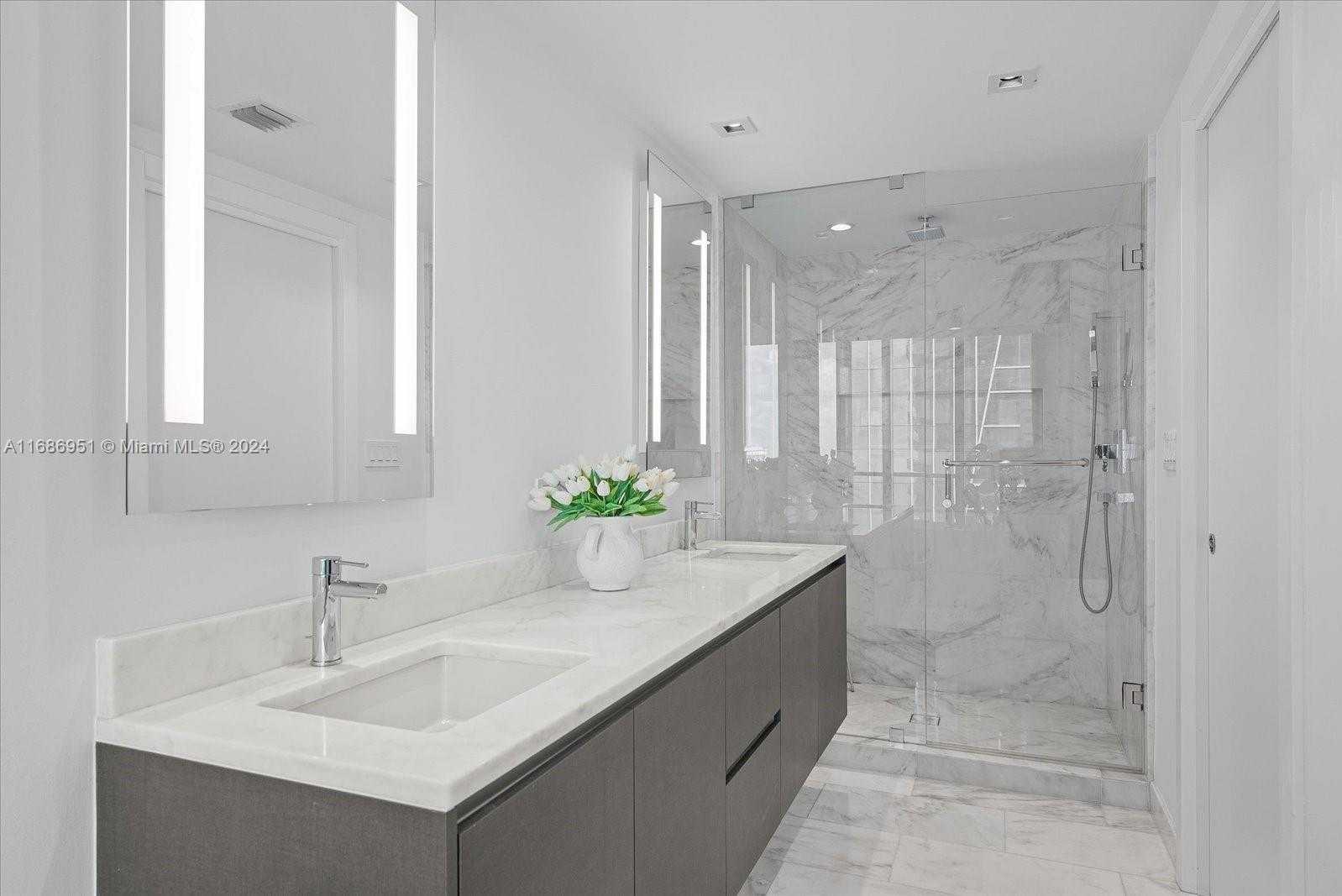 Small Image of 1451 BRICKELL AVE #2205, Miami Number 14