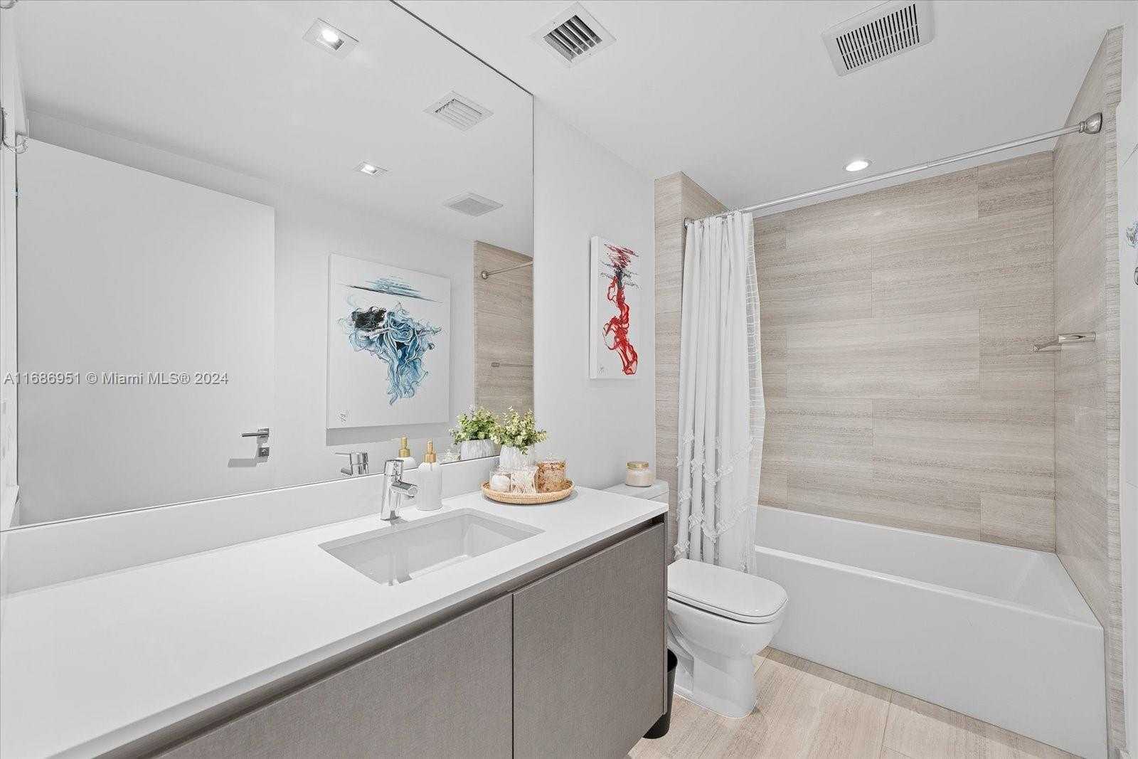 Small Image of 1451 BRICKELL AVE #2205, Miami Number 17