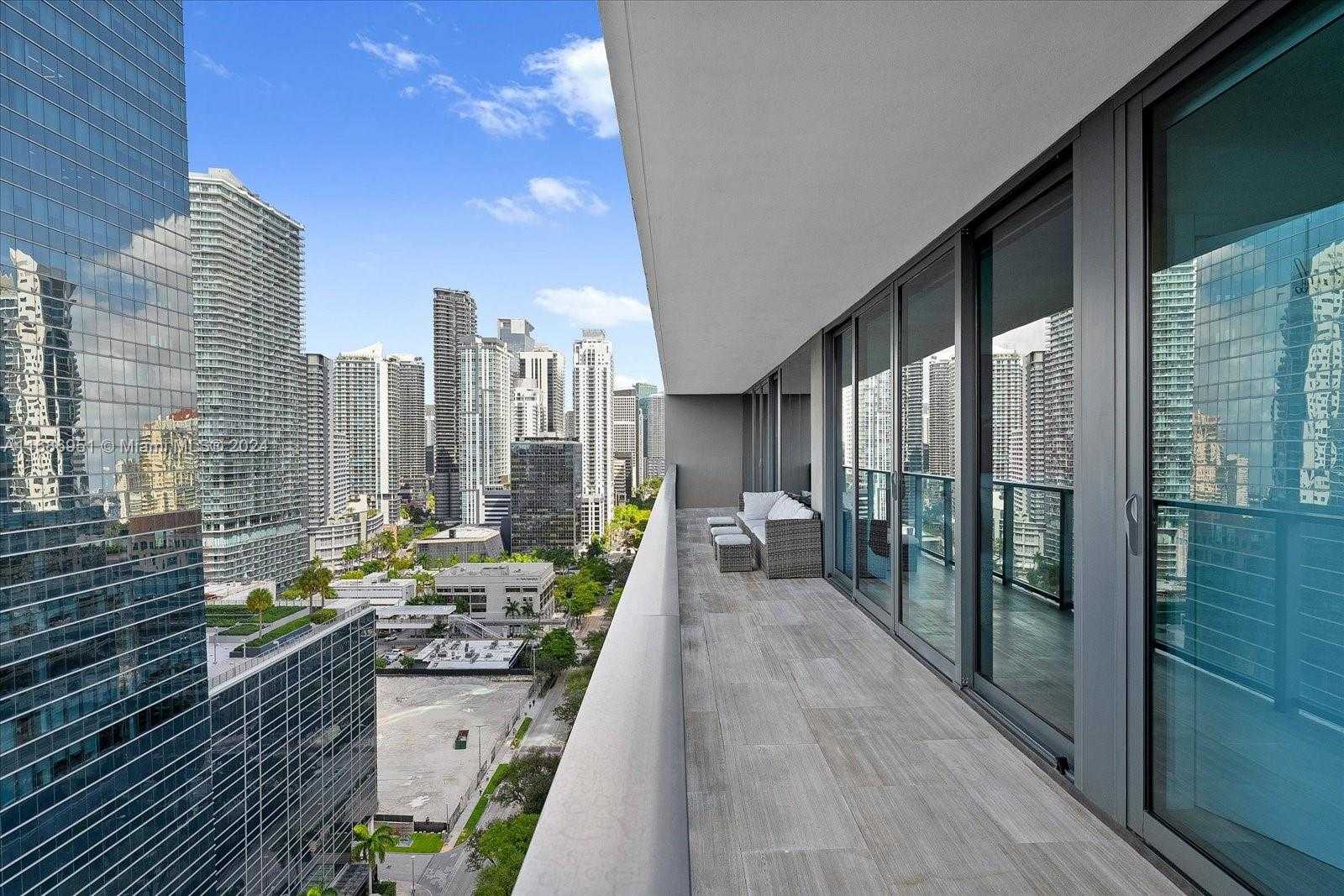 Small Image of 1451 BRICKELL AVE #2205, Miami Number 18
