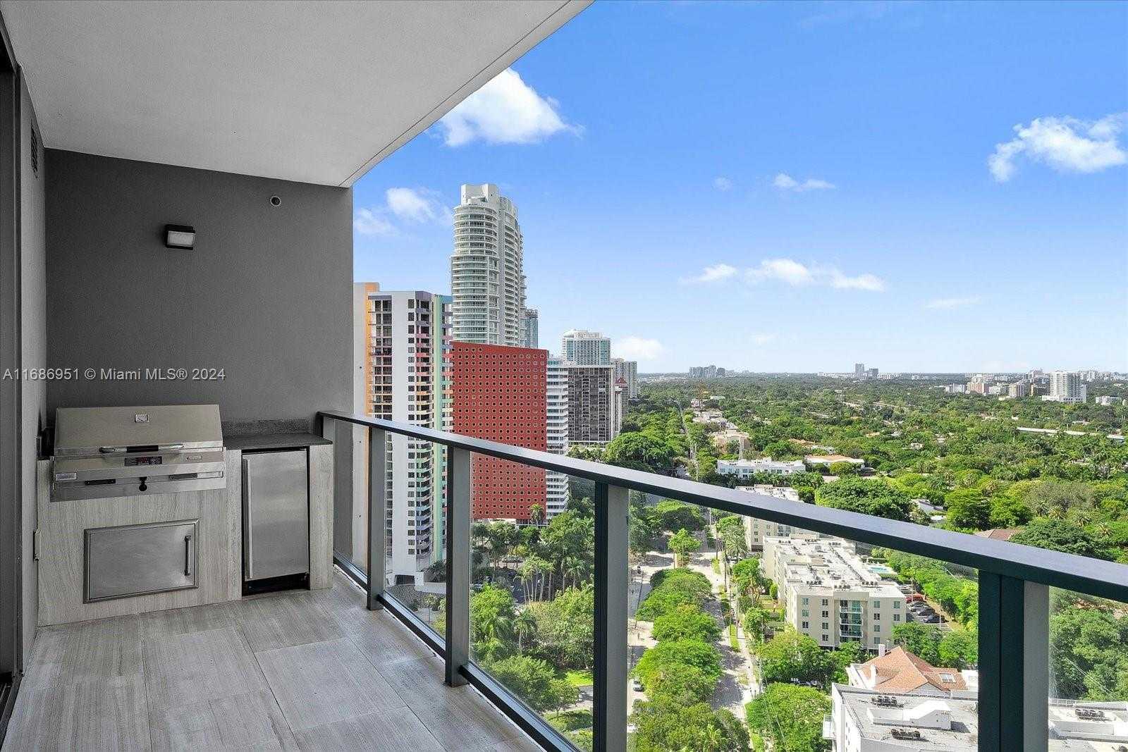 Small Image of 1451 BRICKELL AVE #2205, Miami Number 20