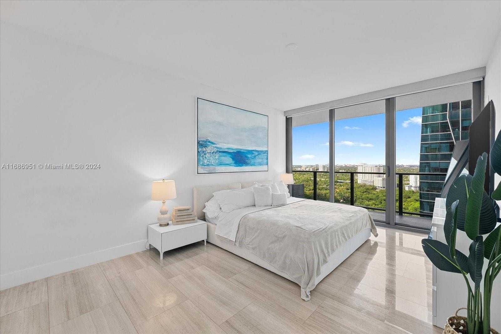 Small Image of 1451 BRICKELL AVE #2205, Miami Number 9