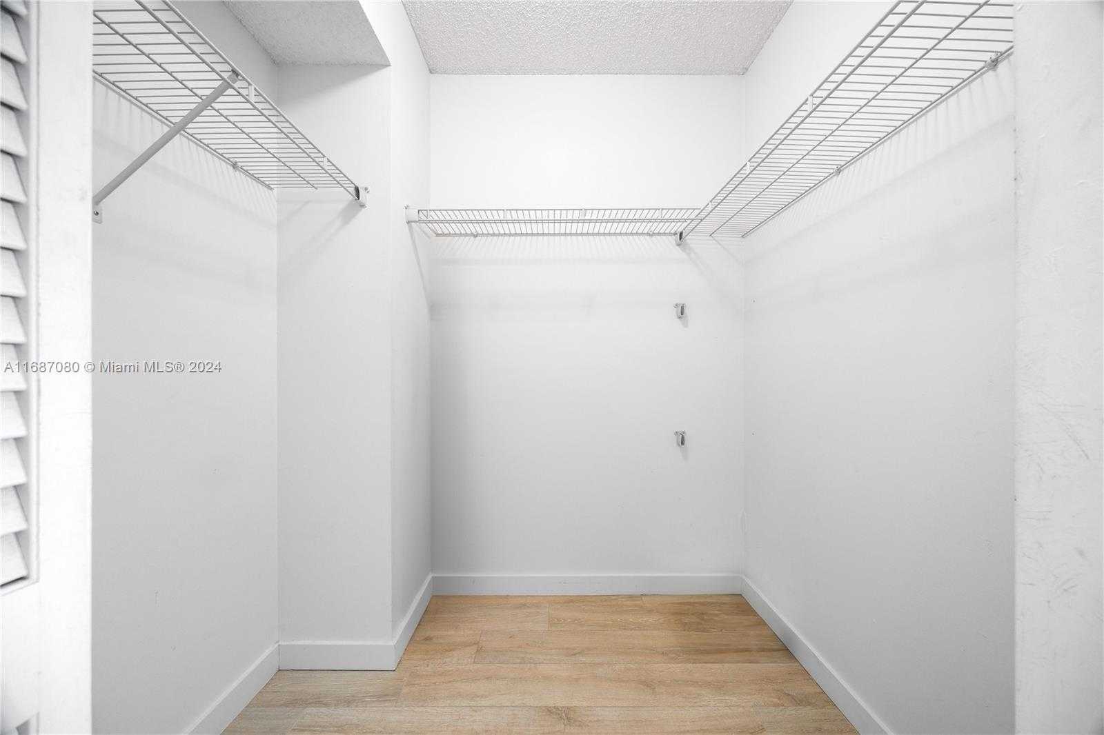 Small Image of 210 174TH ST #1906, Sunny Isles Beach Number 18