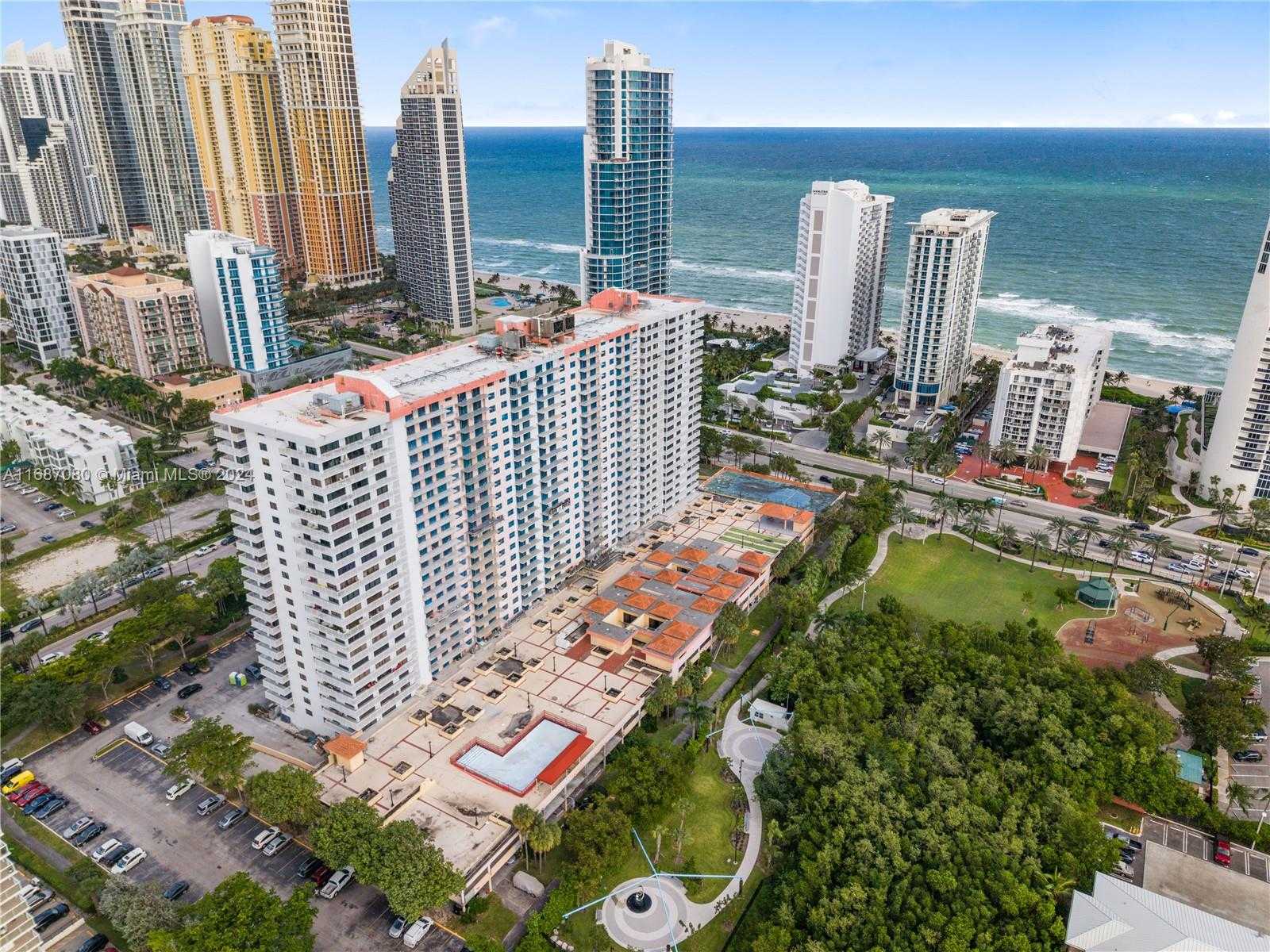Small Image of 210 174TH ST #1906, Sunny Isles Beach Number 25