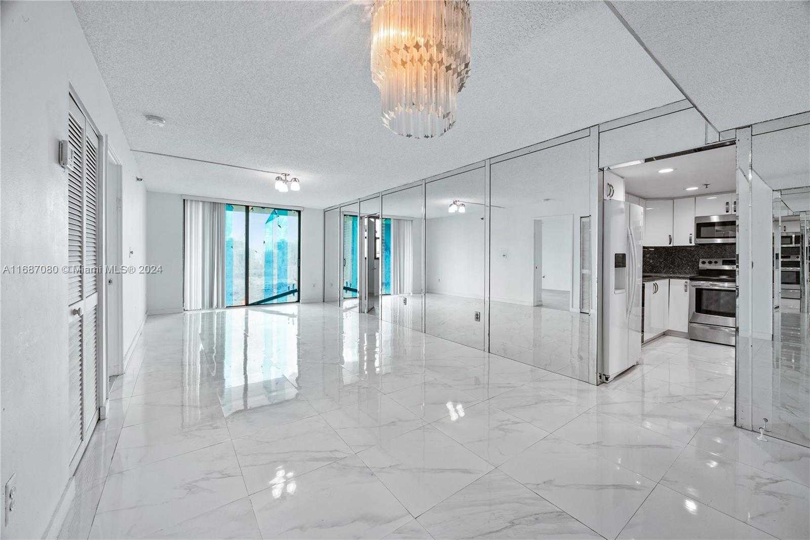 Small Image of 210 174TH ST #1906, Sunny Isles Beach Number 3