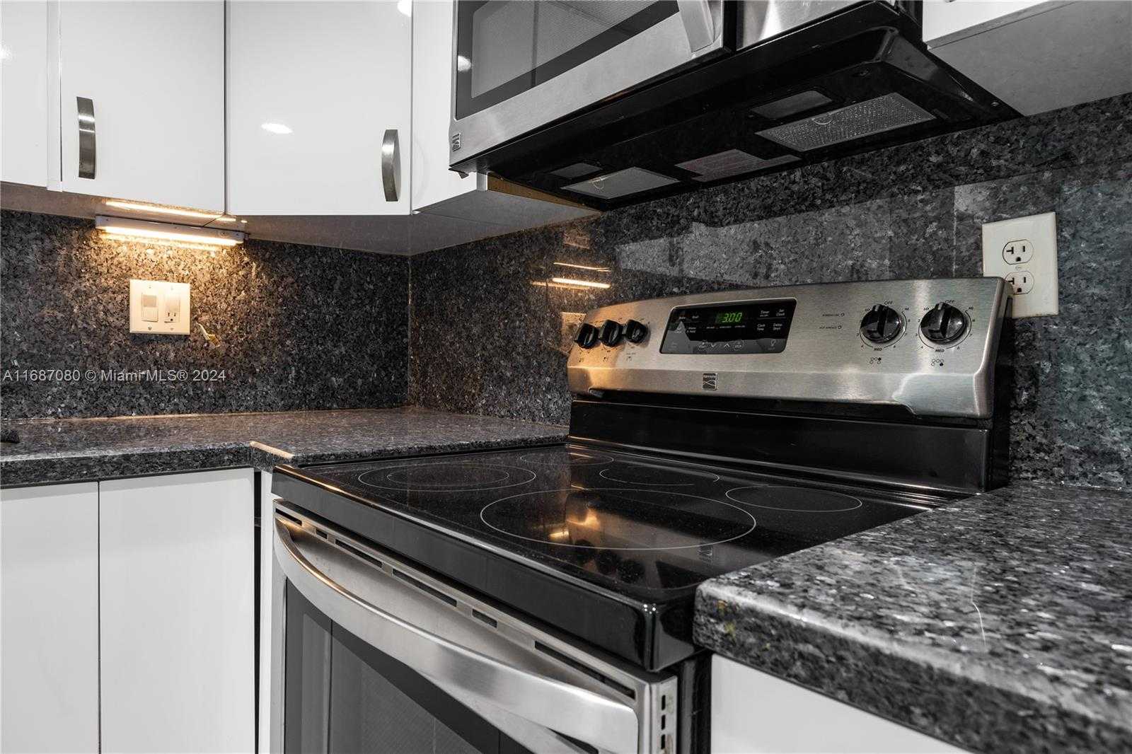 Small Image of 210 174TH ST #1906, Sunny Isles Beach Number 8