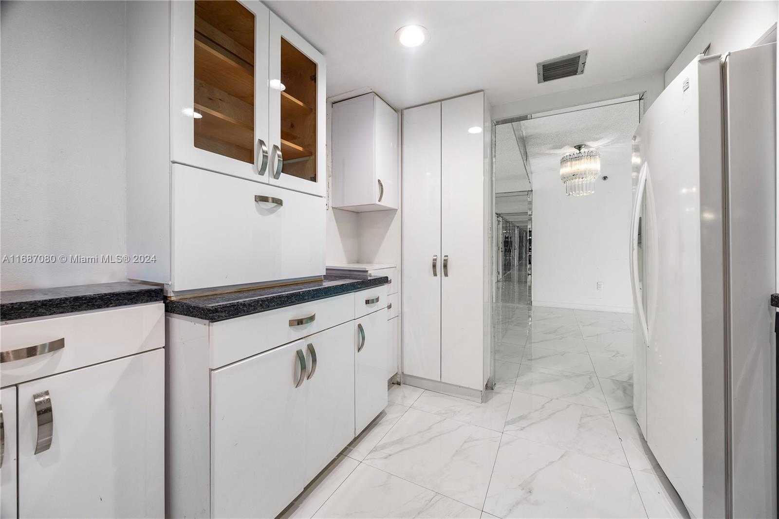 Small Image of 210 174TH ST #1906, Sunny Isles Beach Number 9