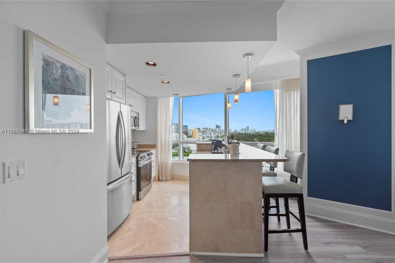 Small Image of 4401 COLLINS AV #1214, Miami Beach Number 20