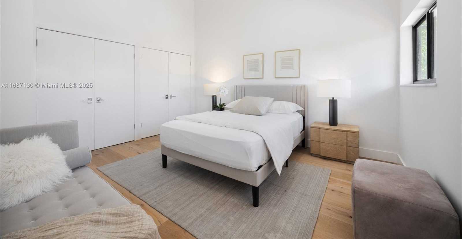 Small Image of 2000 SOUTH BAYSHORE DR #4, Coconut Grove Number 25