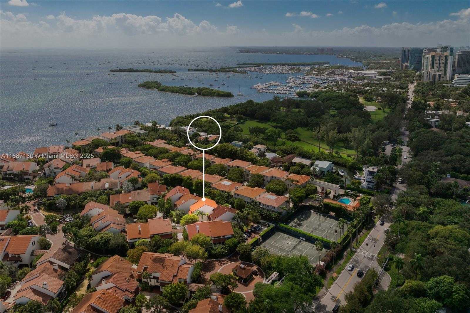 Small Image of 2000 SOUTH BAYSHORE DR #4, Coconut Grove Number 36