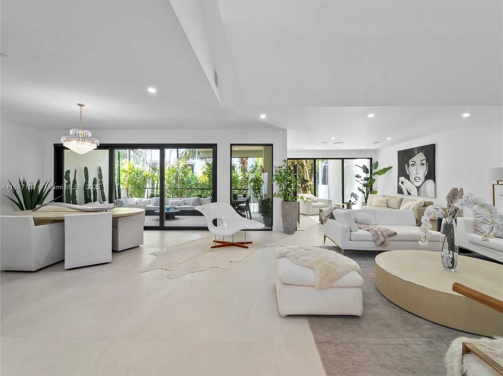 Small Image of 2000 SOUTH BAYSHORE DR #4, Coconut Grove Number 7
