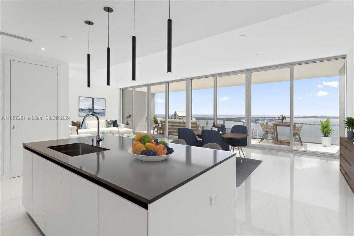 Small Image of 300 BISCAYNE BLVD WAY #4302, Miami Number 13