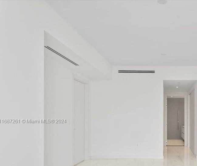 Small Image of 300 BISCAYNE BLVD WAY #4302, Miami Number 25