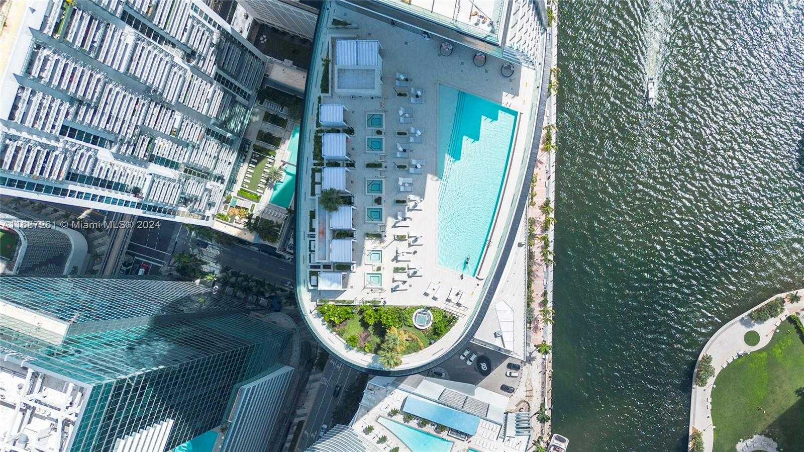 Small Image of 300 BISCAYNE BLVD WAY #4302, Miami Number 37
