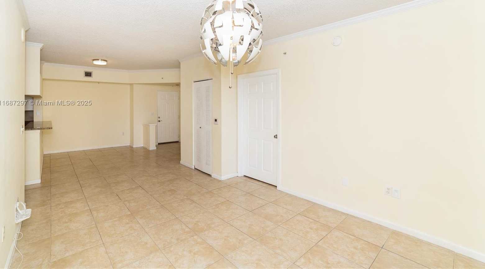 Small Image of 17150 NORTH BAY RD #2110, Sunny Isles Beach Number 14