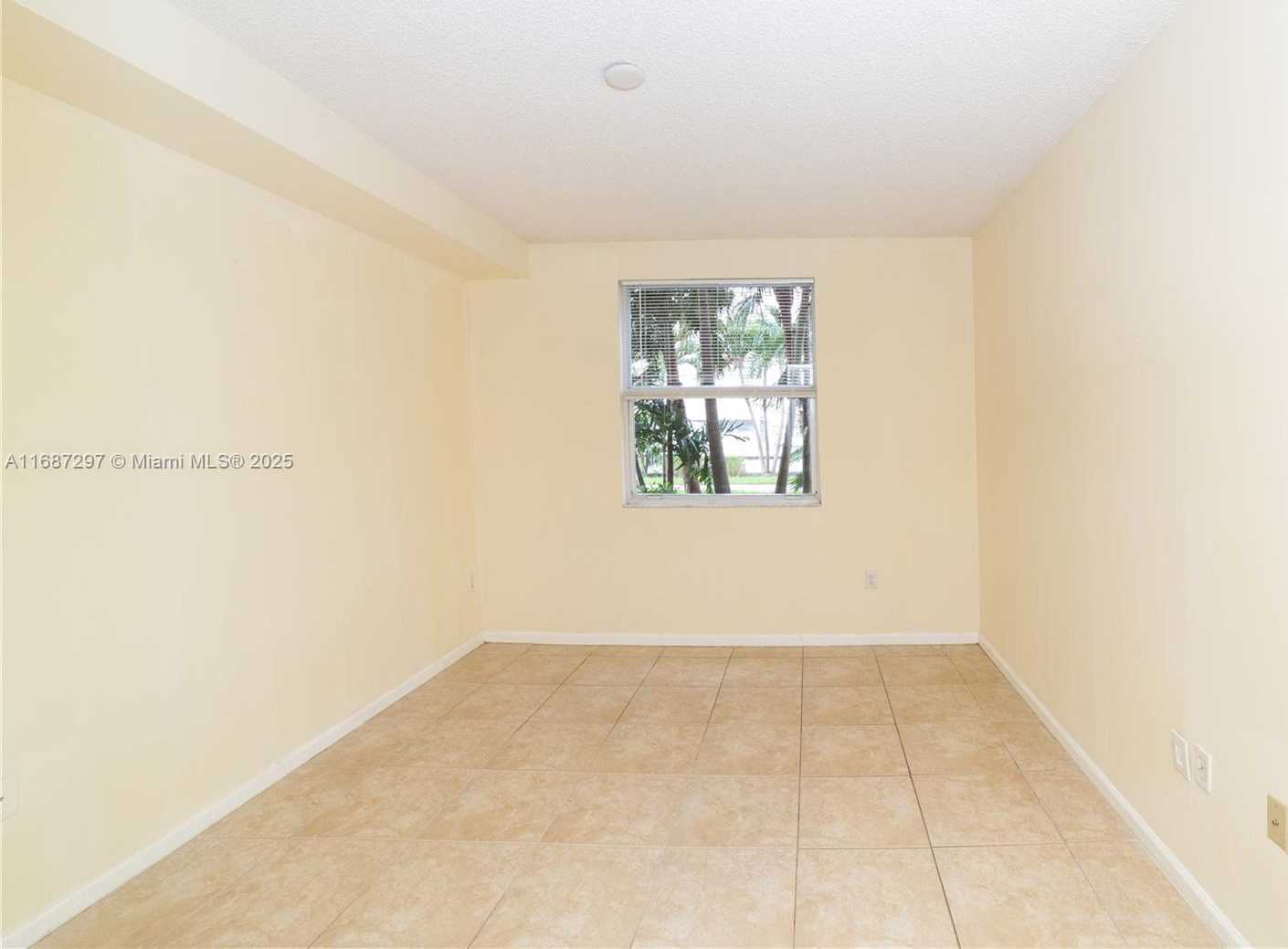 Small Image of 17150 NORTH BAY RD #2110, Sunny Isles Beach Number 18
