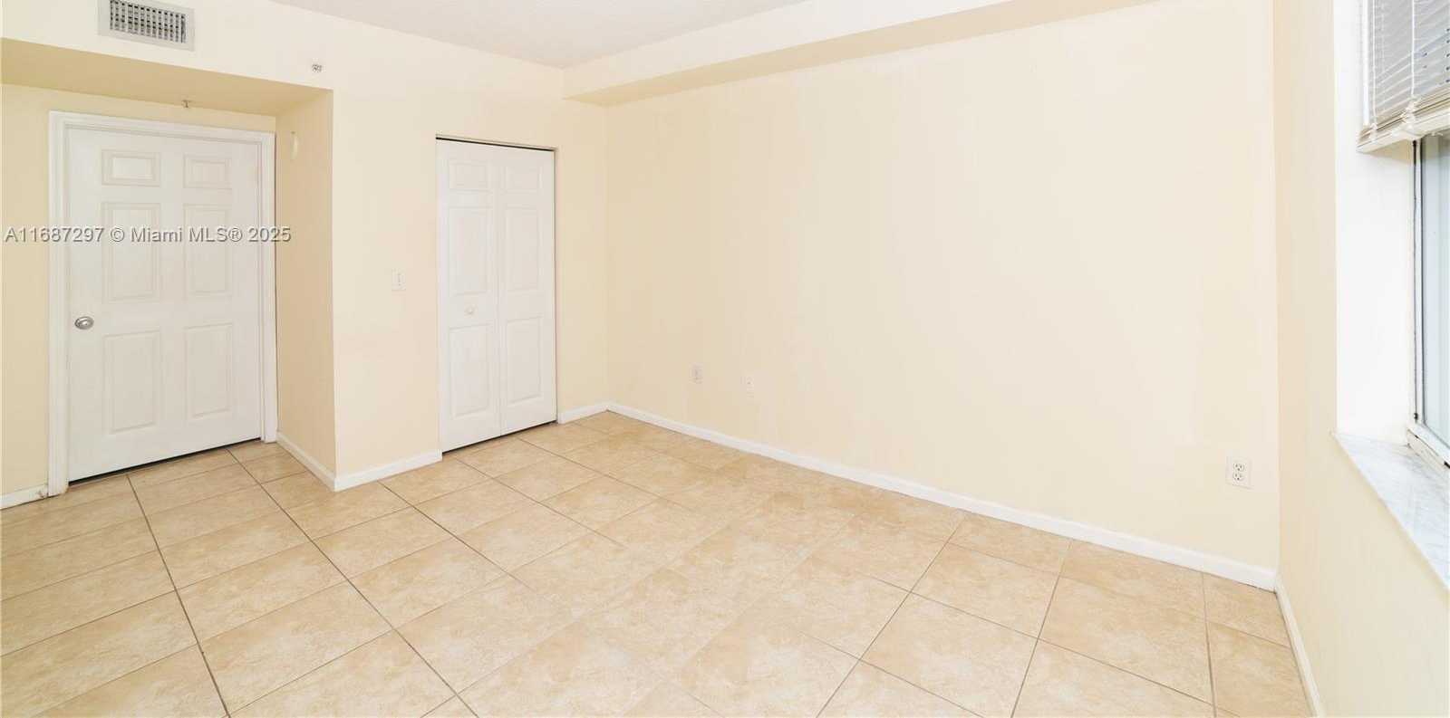 Small Image of 17150 NORTH BAY RD #2110, Sunny Isles Beach Number 21