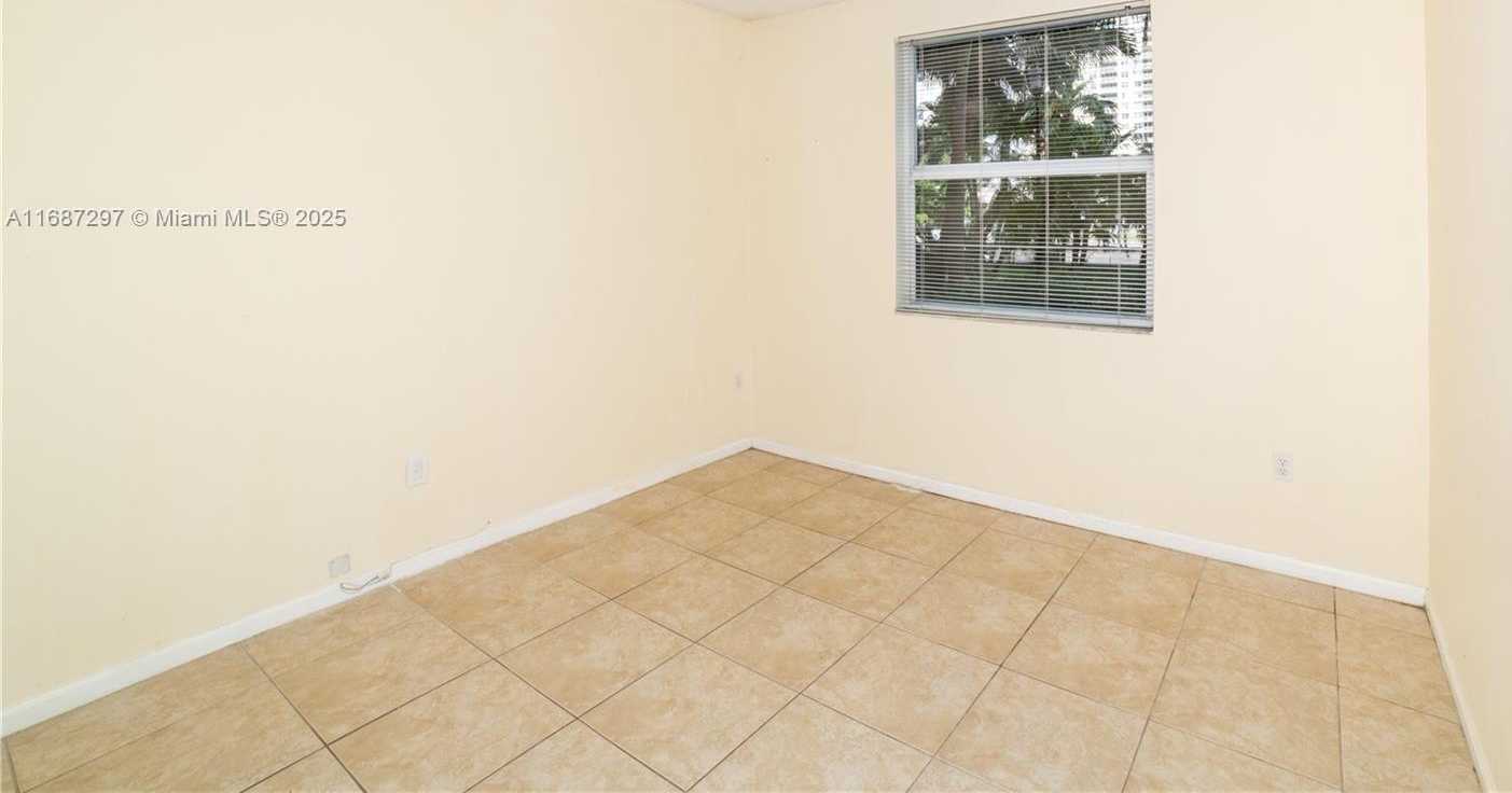 Small Image of 17150 NORTH BAY RD #2110, Sunny Isles Beach Number 26