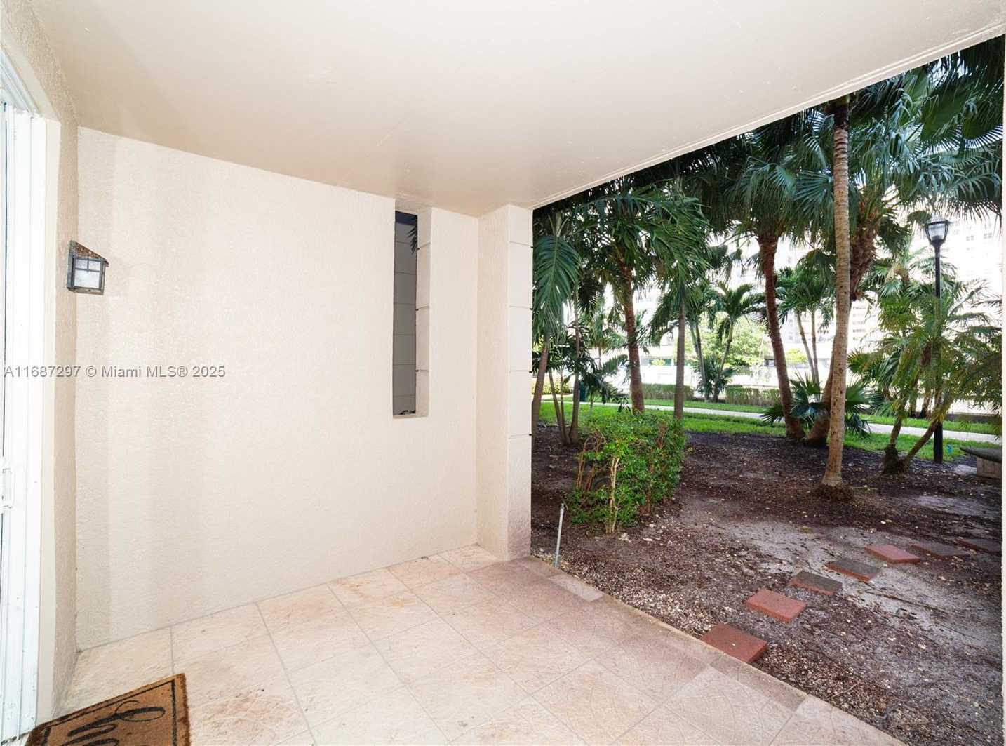Small Image of 17150 NORTH BAY RD #2110, Sunny Isles Beach Number 34