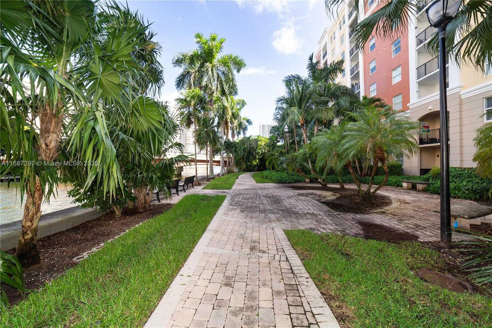 Small Image of 17150 NORTH BAY RD #2110, Sunny Isles Beach Number 48