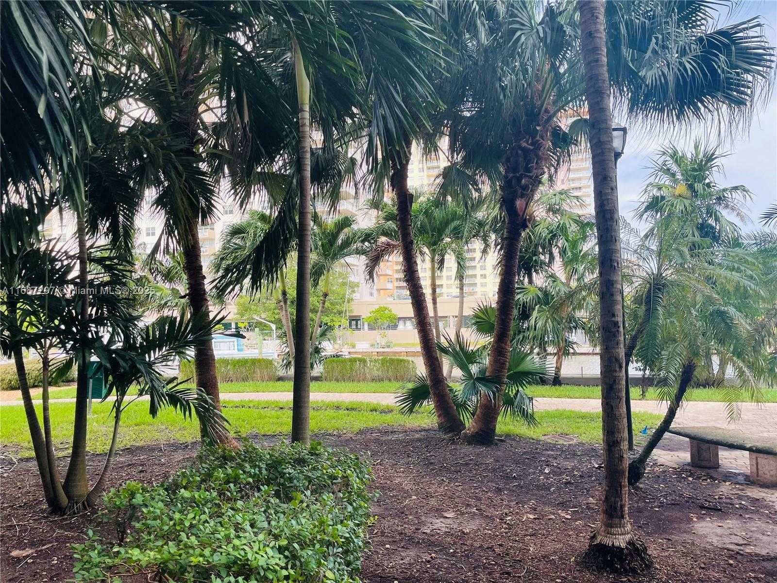 Small Image of 17150 NORTH BAY RD #2110, Sunny Isles Beach Number 49