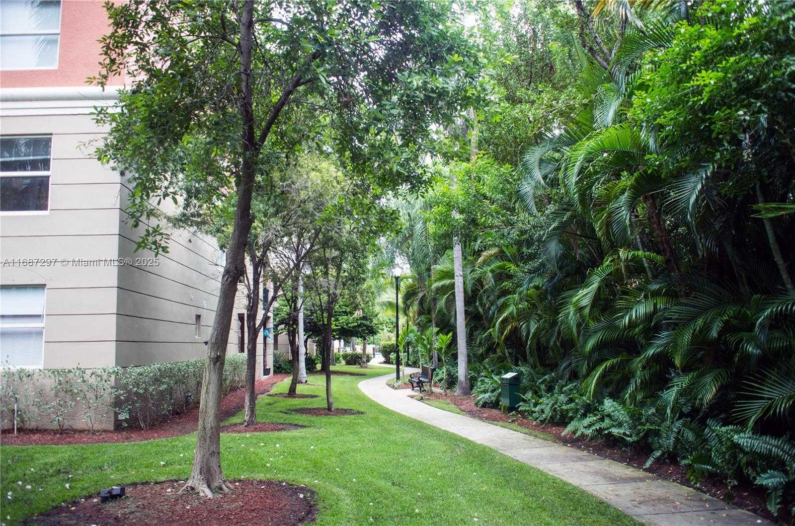 Small Image of 17150 NORTH BAY RD #2110, Sunny Isles Beach Number 50
