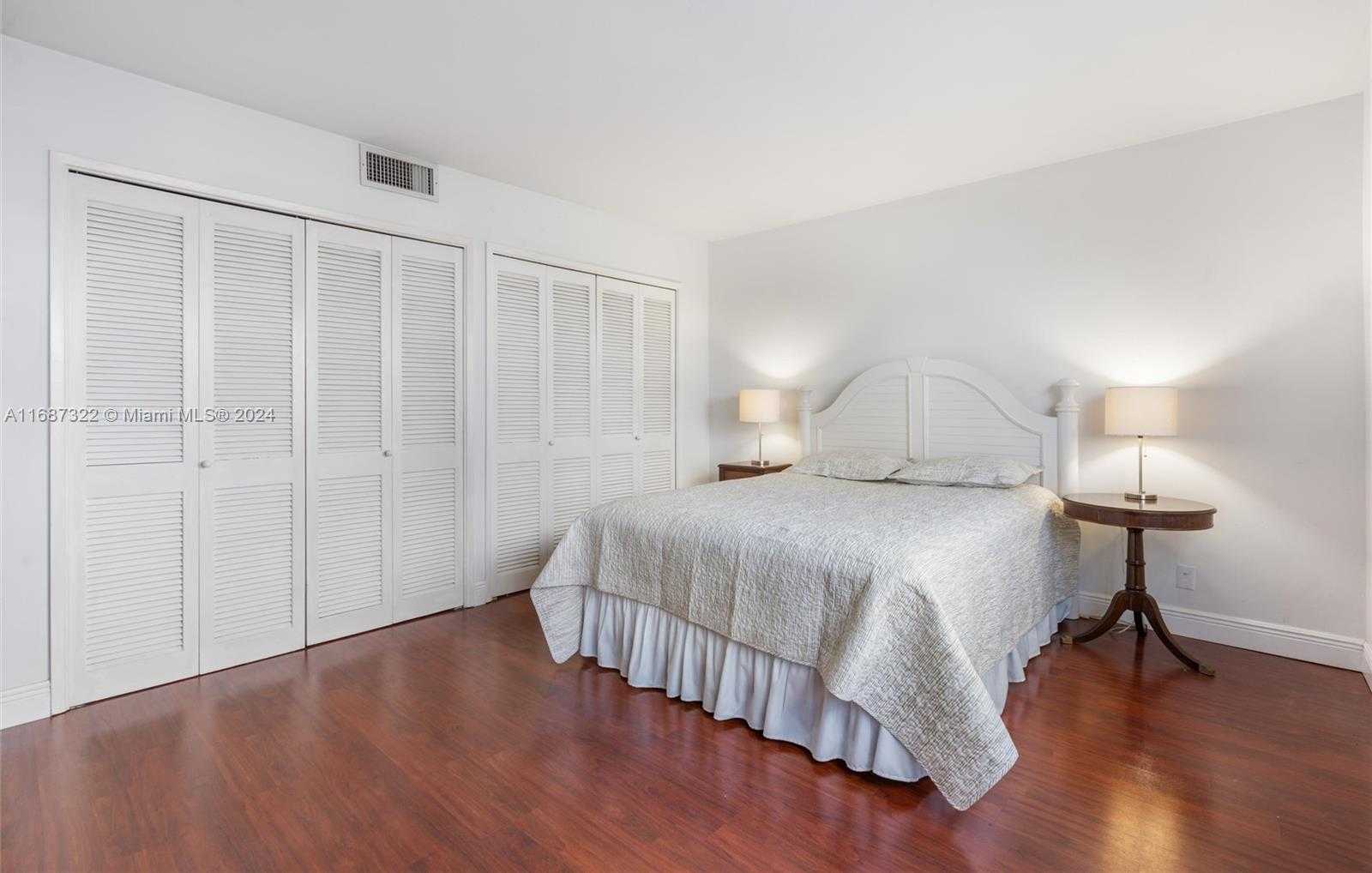 Small Image of 2100 SOUTH OCEAN DR #5CD, Fort Lauderdale Number 20