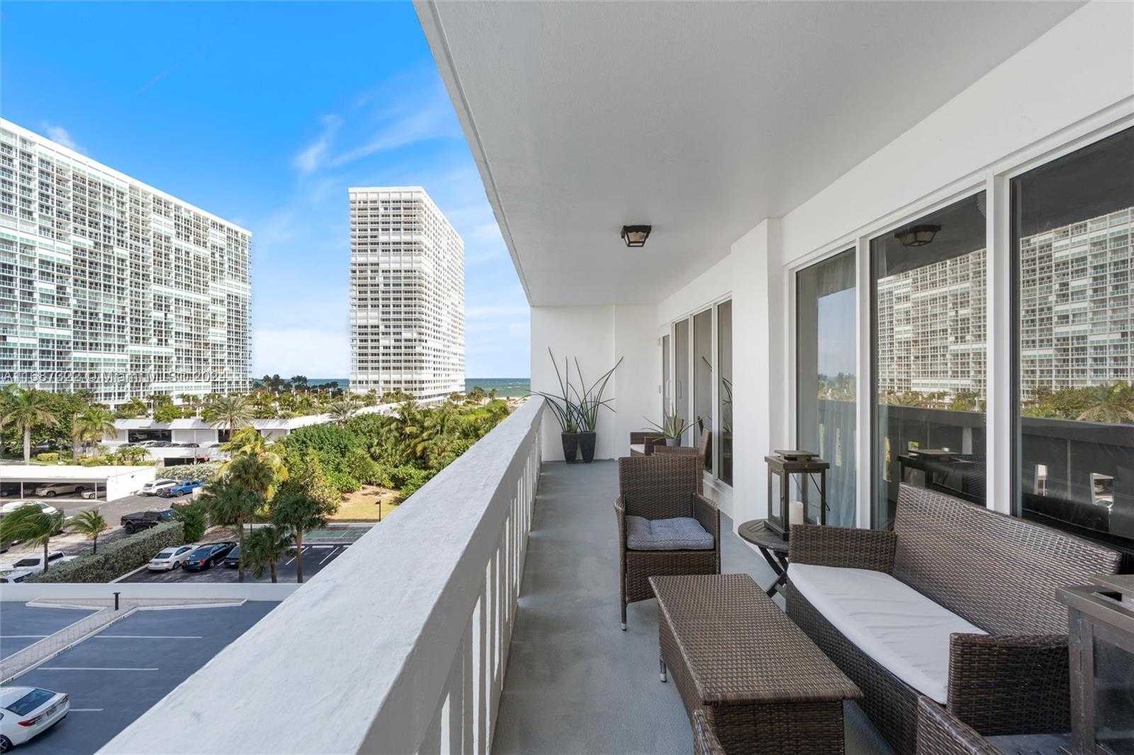 Small Image of 2100 SOUTH OCEAN DR #5CD, Fort Lauderdale Number 25