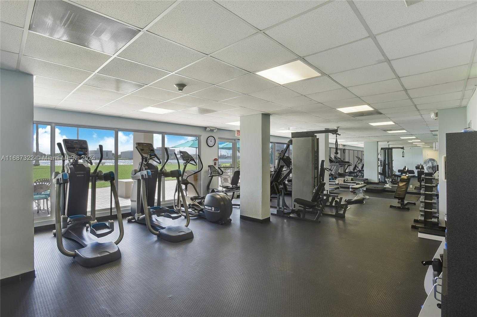 Small Image of 2100 SOUTH OCEAN DR #5CD, Fort Lauderdale Number 30