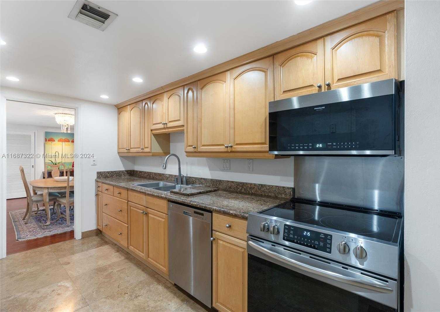 Small Image of 2100 SOUTH OCEAN DR #5CD, Fort Lauderdale Number 7