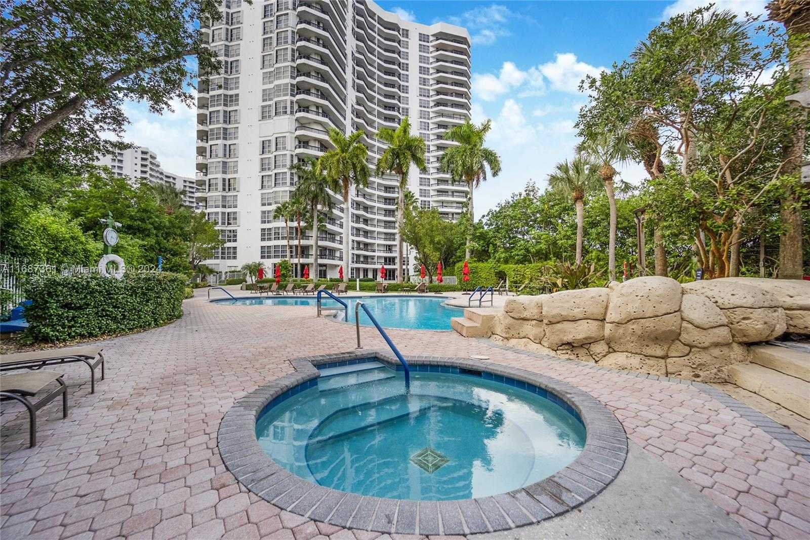 Small Image of 3400 NORTH EAST 192ND ST #303, Aventura Number 14