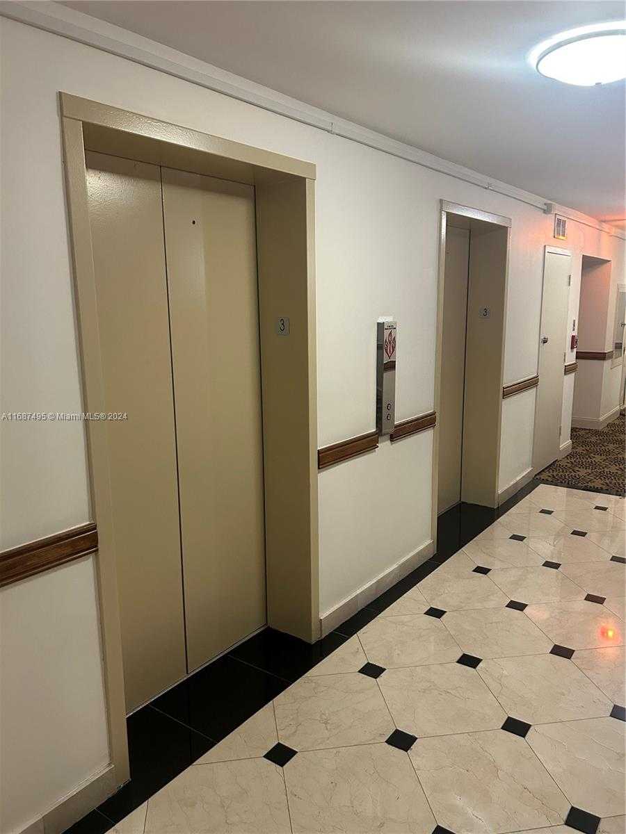 Small Image of 1920 SOUTH OCEAN DR #3A, Hallandale Beach Number 12