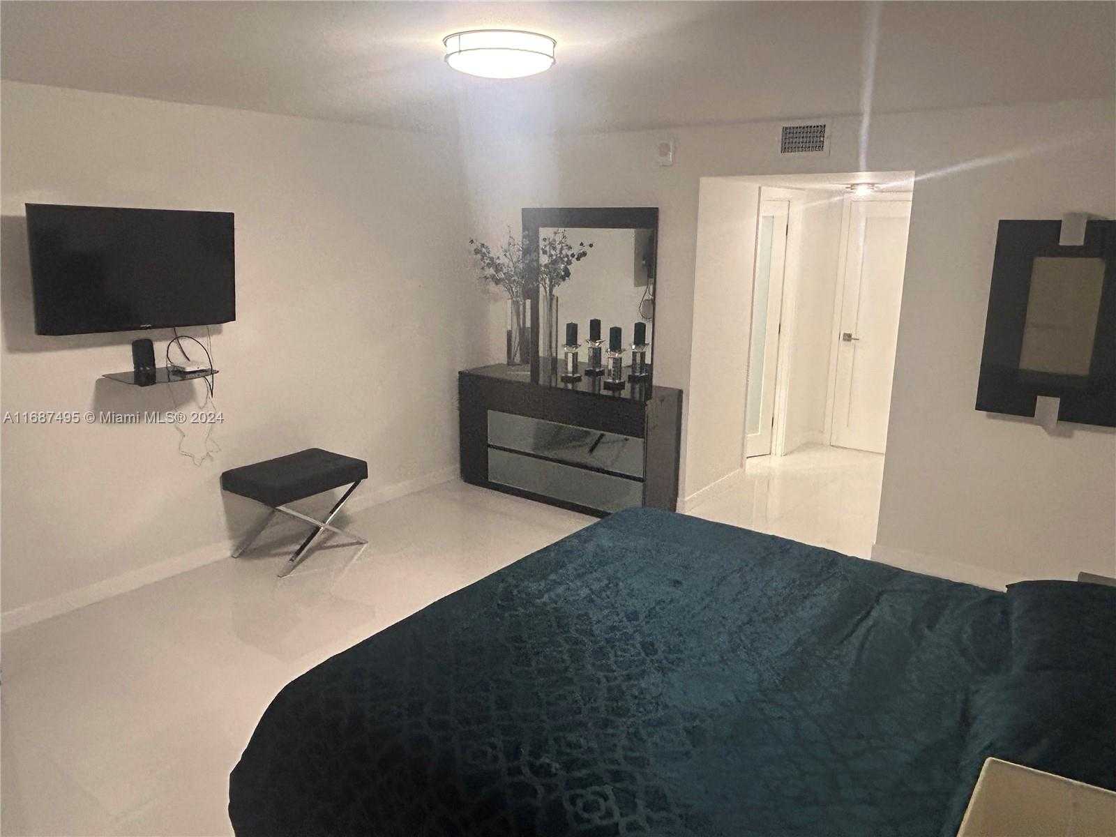 Small Image of 1920 SOUTH OCEAN DR #3A, Hallandale Beach Number 21