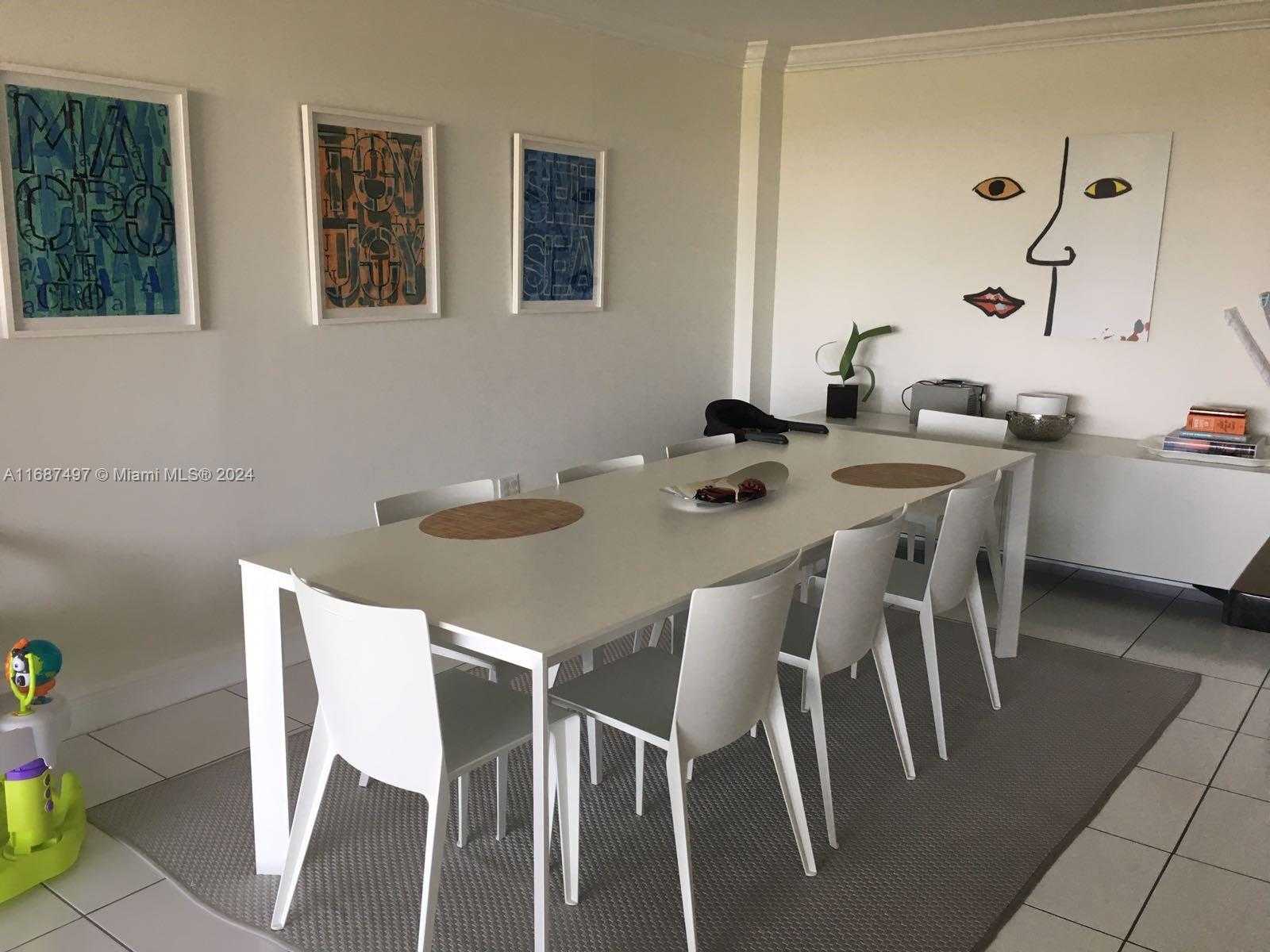 Small Image of 177 OCEAN LANE DR #512, Key Biscayne Number 3
