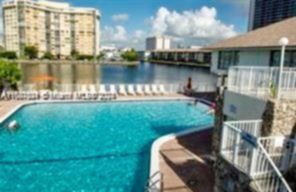Small Image of 1833 SOUTH OCEAN DR #PH1, Hallandale Beach Number 34