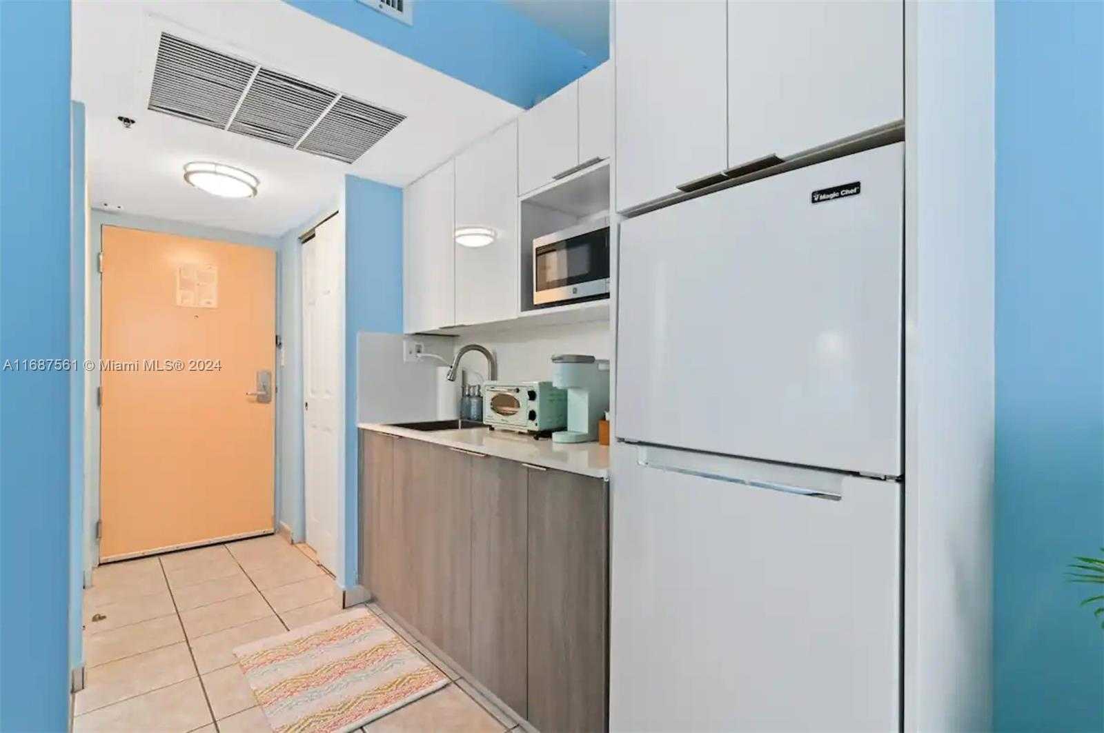 Small Image of 19201 COLLINS AVE #801, Sunny Isles Beach Number 10