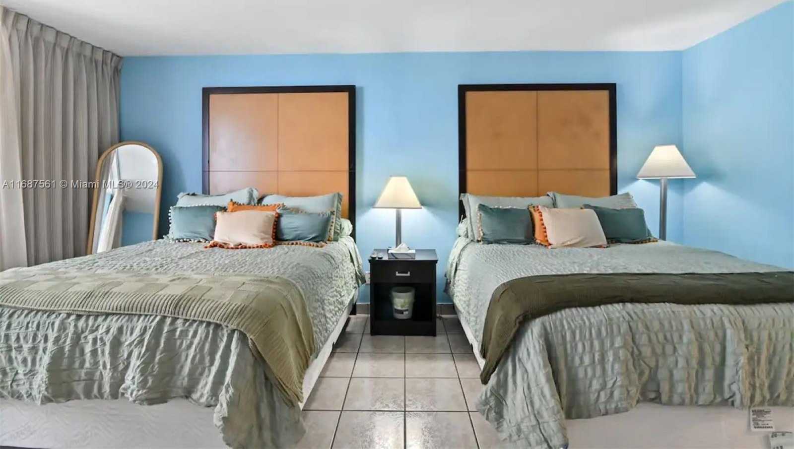 Small Image of 19201 COLLINS AVE #801, Sunny Isles Beach Number 5