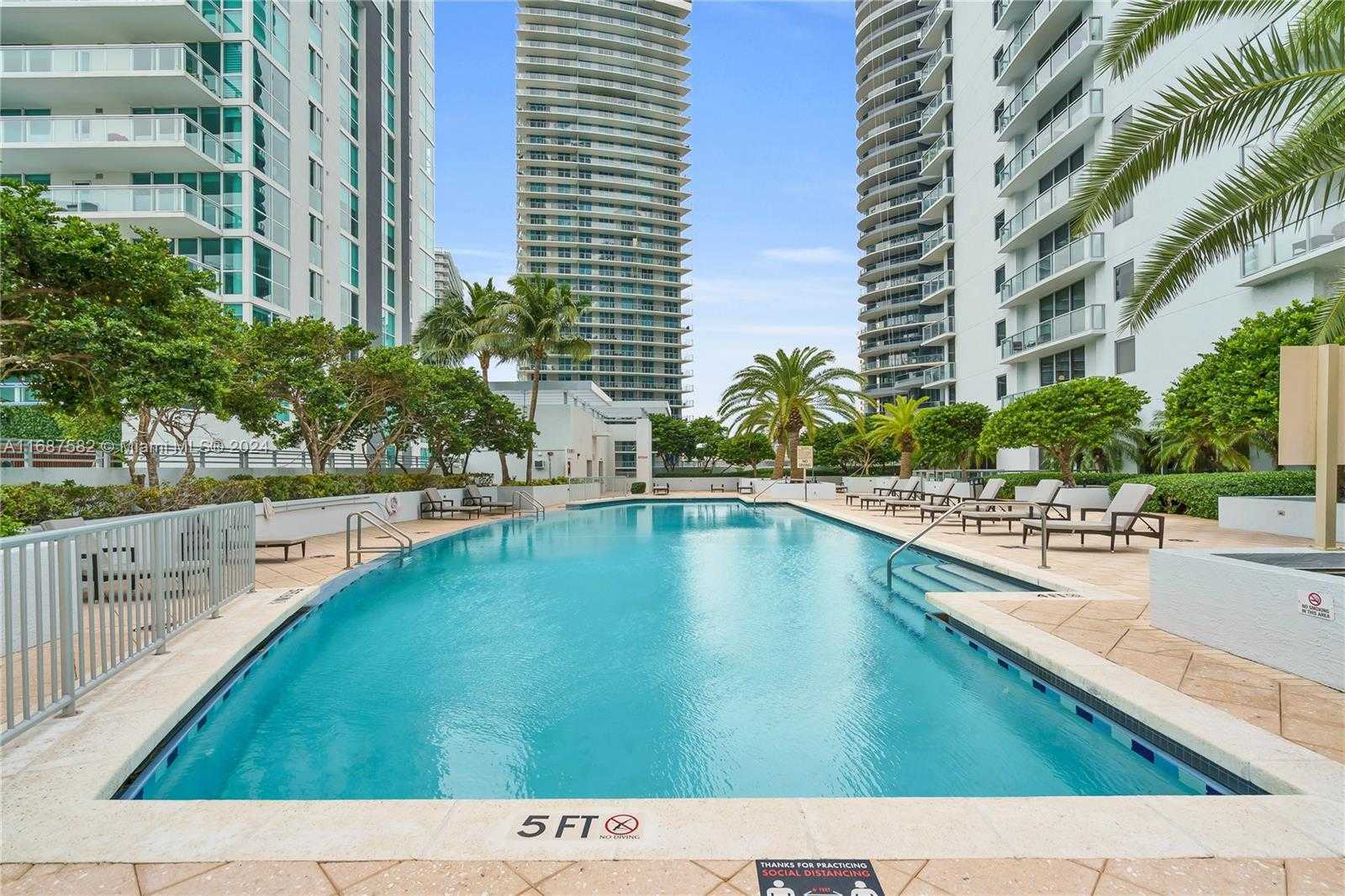 Small Image of 1060 BRICKELL AVE #409, Miami Number 19