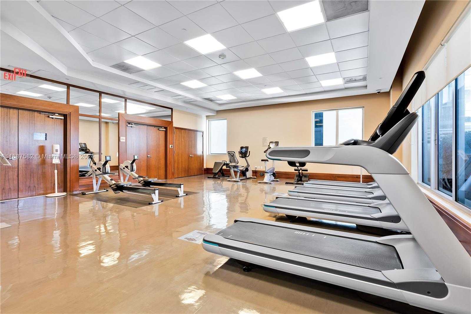Small Image of 1060 BRICKELL AVE #409, Miami Number 22