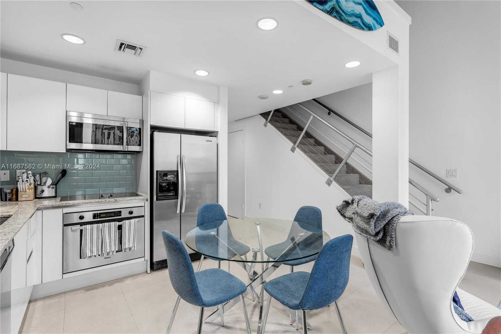 Small Image of 1060 BRICKELL AVE #409, Miami Number 6