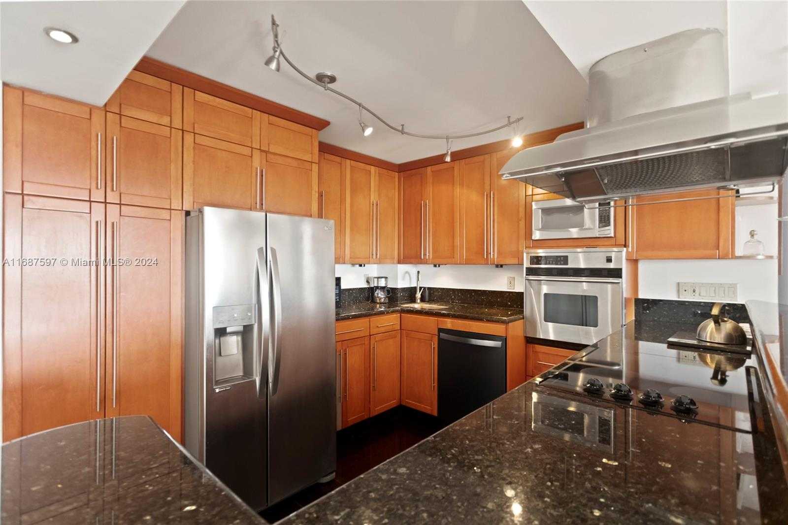 Small Image of 1625 SOUTH EAST 10TH AVE #905, Fort Lauderdale Number 13