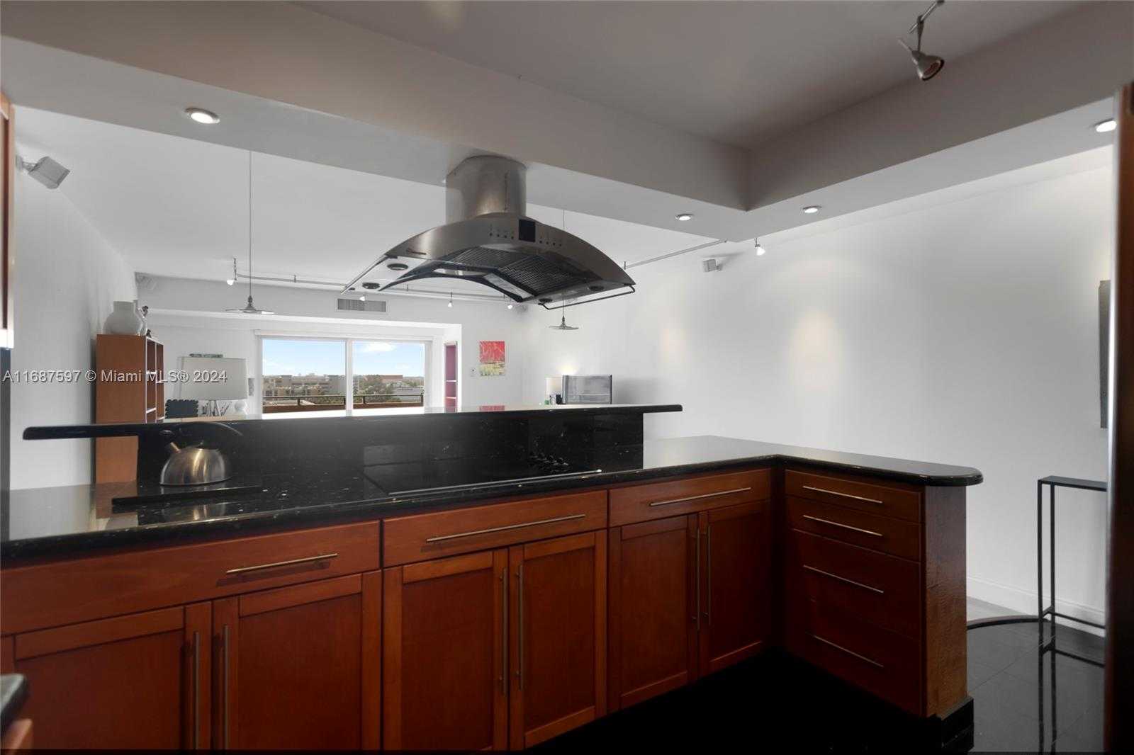 Small Image of 1625 SOUTH EAST 10TH AVE #905, Fort Lauderdale Number 16